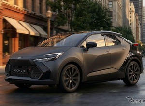 これカッコいいな！ マットブラックの新型トヨタ『C-HR』にSNS注目！「日本でも売ってほしい」の声 画像