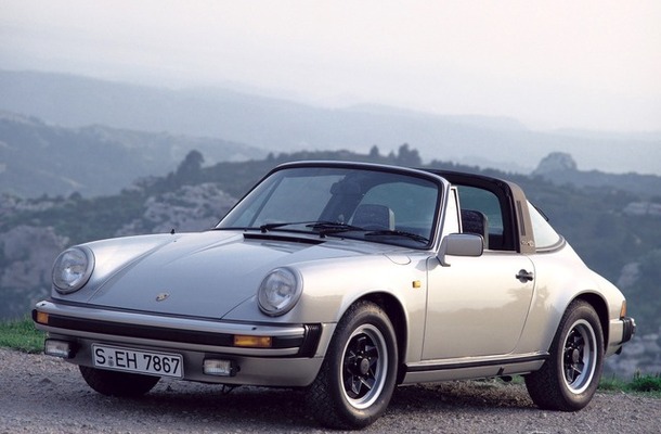 ポルシェ 911 SC3.0 タルガ（タイプ930）参考画像