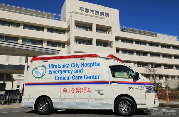 ベルリングが神奈川県平塚市の平塚市民病院に新型救急車『C-CABIN』を納入