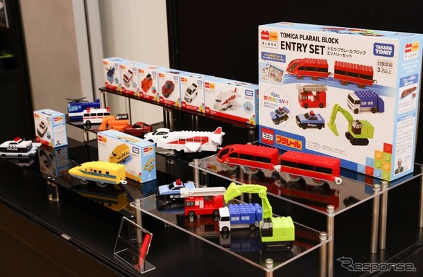 トレンド型コンストラクショントイ：タカラトミー「トミカ・プラレールブロック」
