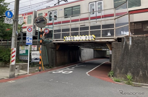 桁下1.85m、千住（ガード）開きょ