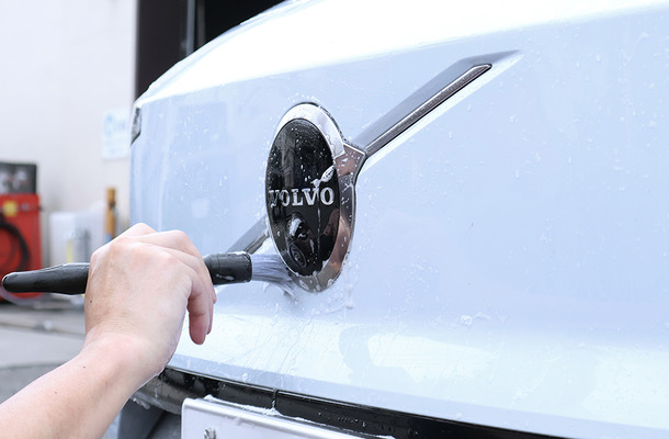 カーケアの透明性と品質を“見せる”戦略…ボルボ・カー・ジャパン直営の日本初「Volvo Car Care Center」