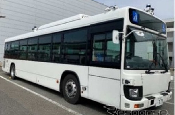 大型バス ERGA