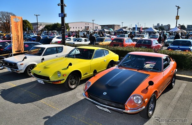 アリオ上尾クリスマスファイナルクラシックカーミーティング