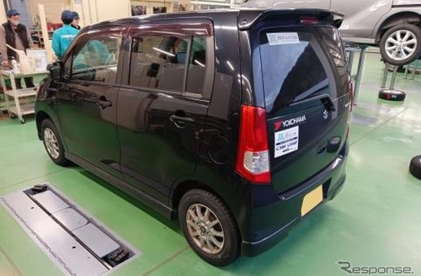 横浜ゴムが日本カーシェアリング協会にスタッドレスタイヤ寄贈