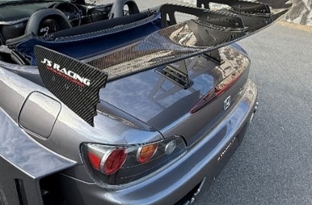 ジェイズレーシングのホンダ『S2000』用ドライカーボン製GTウイング