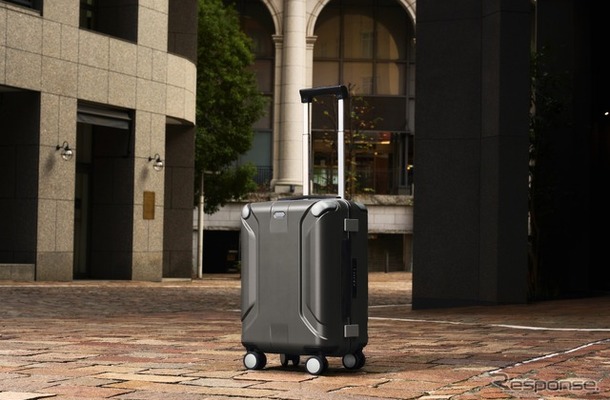 SHOEI のキャリーケース X-CORE