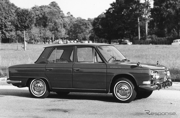 日野コンテッサ・セダン（1962年）