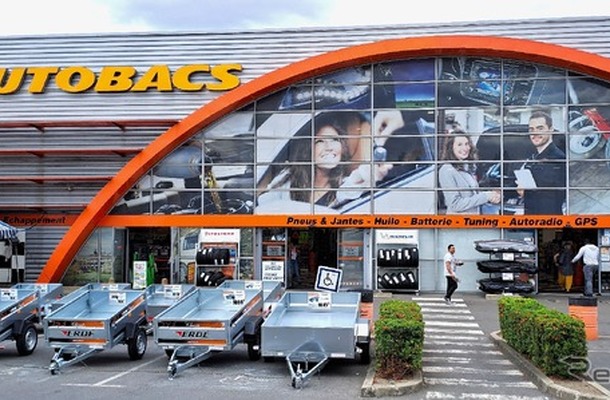 オートバックスフランス店舗