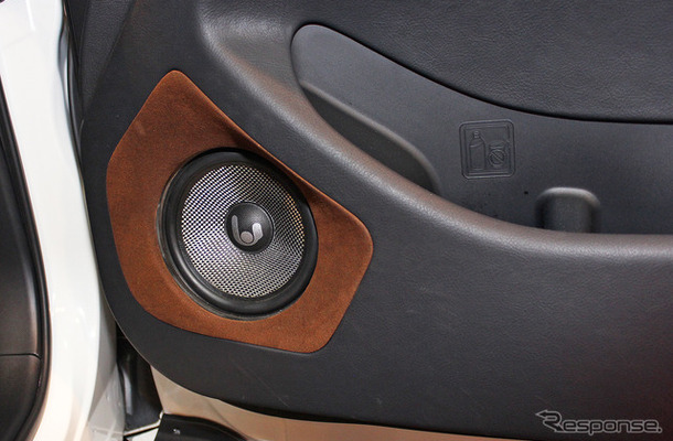 『ブリーズ』（奈良県大和郡山市）にて製作されたオーディオカーの一例。