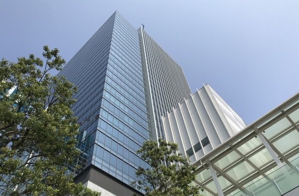 三菱自動車本社