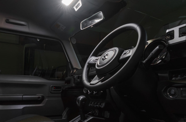 クラフトワークス『ジムニー/シエラ/ノマド』専用「LEDルームランプ」