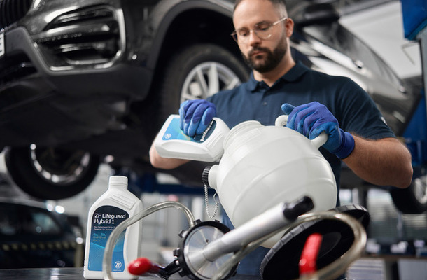 ZFのトランスミッションオイル交換キット