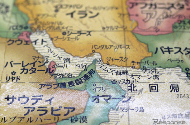 イランとホルムズ海峡の位置関係（参考画像）