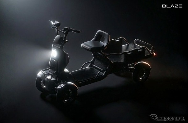 ブレイズの特定小型原付初の4輪モデル