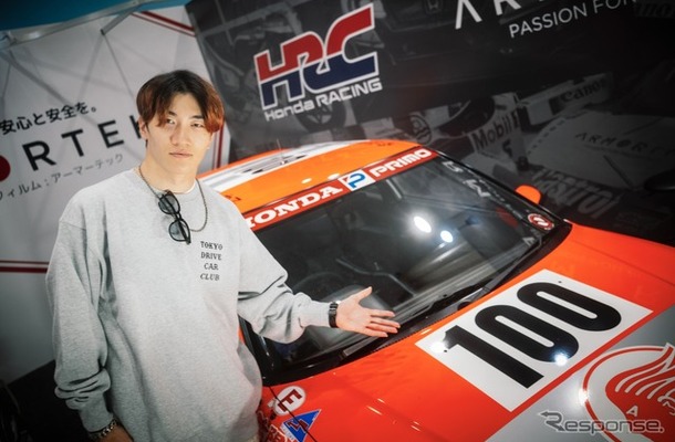 レーシングドライバー 牧野 任祐さん