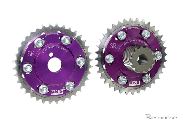 SR20DE（T）エンジン用「スライドカムスプロケット」。左：IN側スプロケット 右：EX側スプロケット