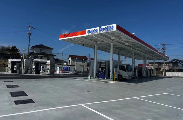 コンビニエンスストア（セブン-イレブン黒瀬上保田店）併設型のサービスステーション「EneJet黒瀬SS」