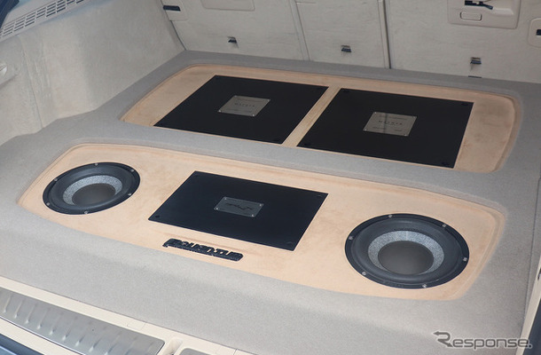 「単体DSP」にてシステムが構築されたオーディオカーの一例（製作ショップ:クァンタム＜茨城県＞）。