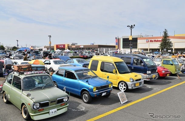 アリオ上尾 昭和平成オールドカー展示会