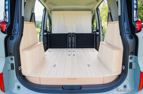 トヨタ シエンタ専用車中泊キット「VANLIFE ROOMKIT」の7人乗り用