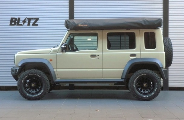 ブリッツ DAMPER ZZ-Rリフトアップモデル　ジムニーノマド装着例（基準車高：フロント 48mmアップ / リア 45mmアップ）