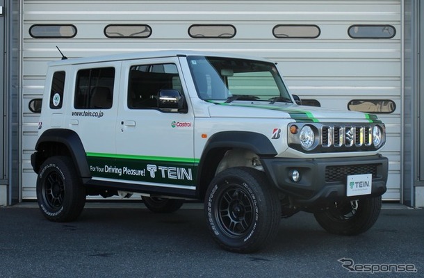 テイン 4x4ダンパースポーツ　ジムニーノマド装着例（基準車高純正比　フロント：55mmアップ / リア：45mmアップ）
