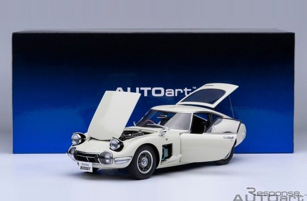 『トヨタ 2000GT』のオートアート製18分の1スケールモデルカー