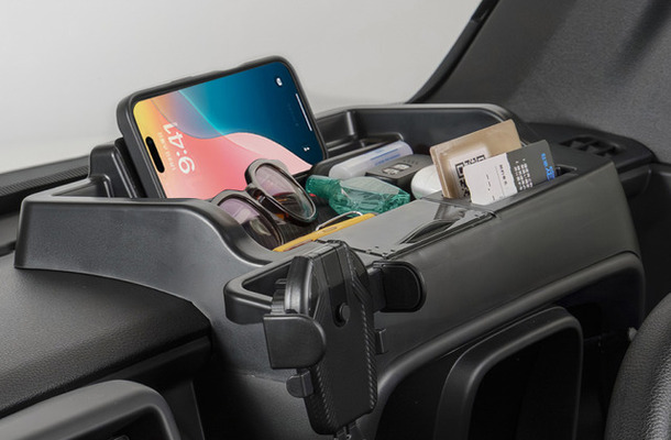 クラフトワークス、ホンダ『N-VAN』専用「ダッシュボードトレイ」