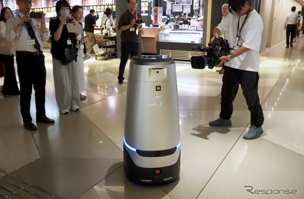 東京ミッドタウン八重洲でデリバリーロボットの本格運用を開始