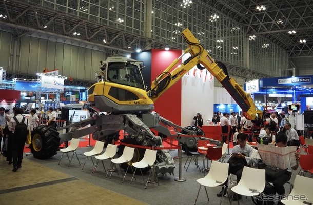 アクティオの建機の例（CSPI-EXPO 2025）
