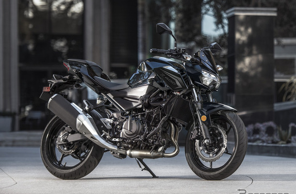カワサキ Z400 2027年モデル