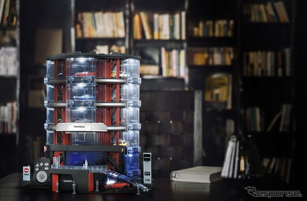 タカラトミー Automated tomica PARKING with showroom　(c) TOMY
