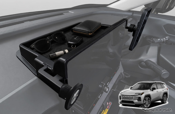 クラフトワークスの『RAV4』60系専用「ダッシュボードトレイ」