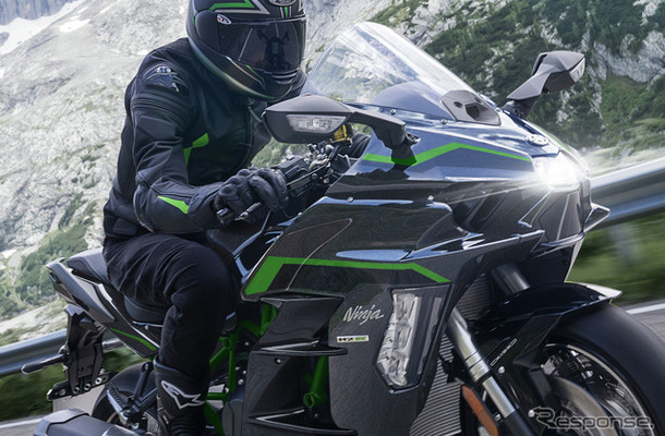 カワサキ Ninja H2 SX SE 2027年モデル