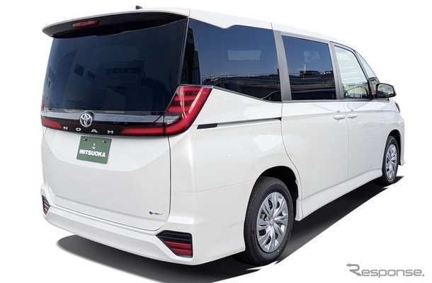 光岡 ノア・ヴォクシー Type S