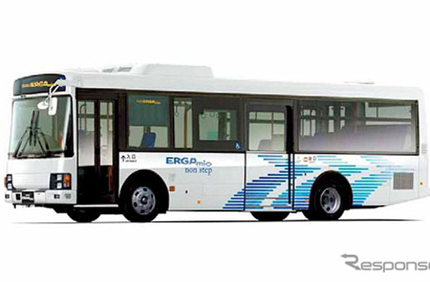 中型ノンステップバス、いすゞエルガミオ（SDG-LR290J1）