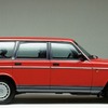 ボルボ240