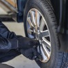 自動車整備（イメージ）