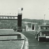 日産追浜工場竣工（1961年）。車両はセドリック
