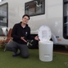 カセット型充電式リチウムバッテリーを搭載した可搬型無水トイレ「フロイキャンプ スマート無水トイレ コンフォート」
