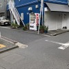 画面右奥～左手前が中野区道、特別区道24-940・東中野ギンザ通り