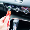 中古車を購入した場合も、発煙筒の有効期限は要チェック。前オーナーが一度の交換していない可能性がある