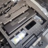 タイヤパンク応急キットは、ラゲッジルームの床下などに収納されているケースが多い
