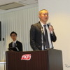 この日のお披露目会見で登壇した、アシックスジャパンのワークプロダクト事業部長・小川博之氏。