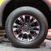 タイヤが汚いと愛車はぼやける！ 洗車の完成度を上げるタイヤケア術～Weeklyメンテナンス～