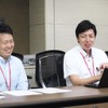 左から、石田貴大氏（外販部 外販企画室 技術支援グループ 2級自動車整備士）と伊神裕介氏（外販部 外販企画室 技術支援グループ 2級自動車整備士）。二人は、TMP岐阜PC 技術支援 専任スタッフとして、定期的に会員工場への定期訪問や課題のヒアリング、技術研鑽会の企画なども行っている
