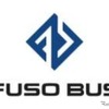 「FUSO BUS」のロゴ
