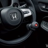 ホンダ・フィット用運転補助装置「Honda・テックマチックシステム」