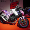 ホンダ CB750 ホーネット クロミラッピング（鈴鹿8耐2026）